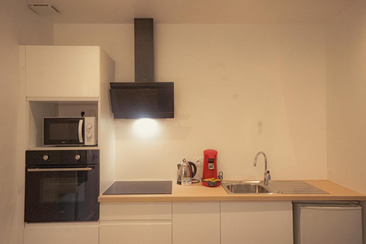 Appartement Cozy Avec Stationnement Gratuit Saint-Andre-les-Vergers Luaran gambar