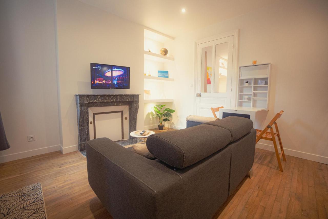 Appartement Cozy Avec Stationnement Gratuit Saint-Andre-les-Vergers Luaran gambar